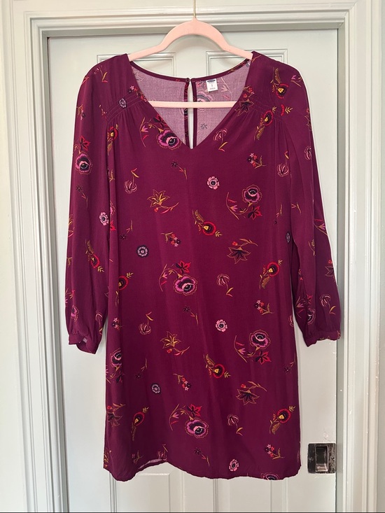 Old Navy Dresses & Skirts - Old Navy Plum Floral V-Neck Long Sleeve Dress - Size Small